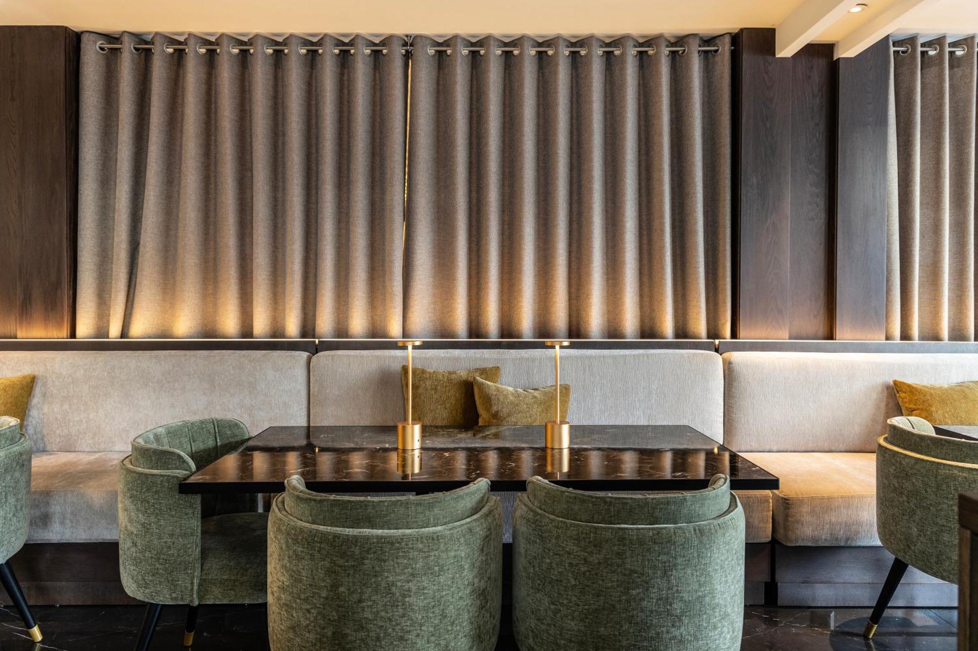 Готель Njv Athens Plaza Екстер'єр фото